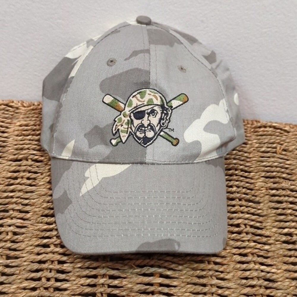BWM Global Pittsburgh Pirates Promotional Baseball Camo Hat - One Size